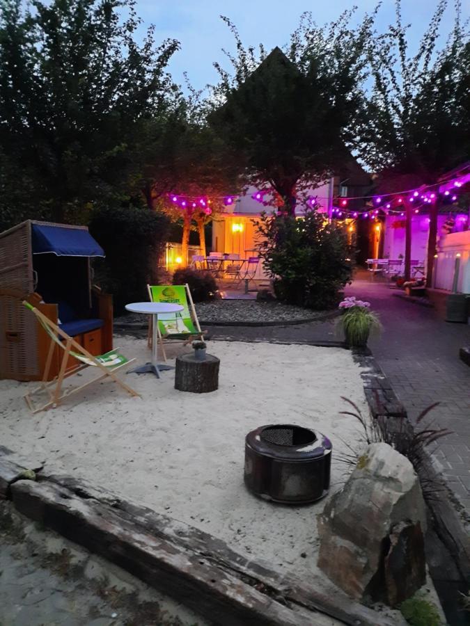 Altstadtcafe Und Pension Havelberg Buitenkant foto