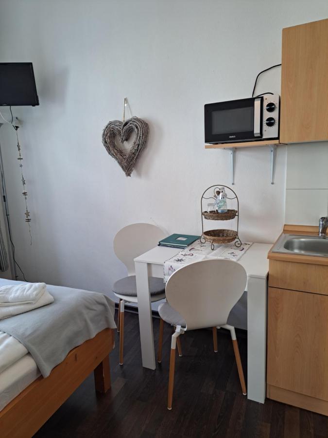 Altstadtcafe Und Pension Havelberg Buitenkant foto